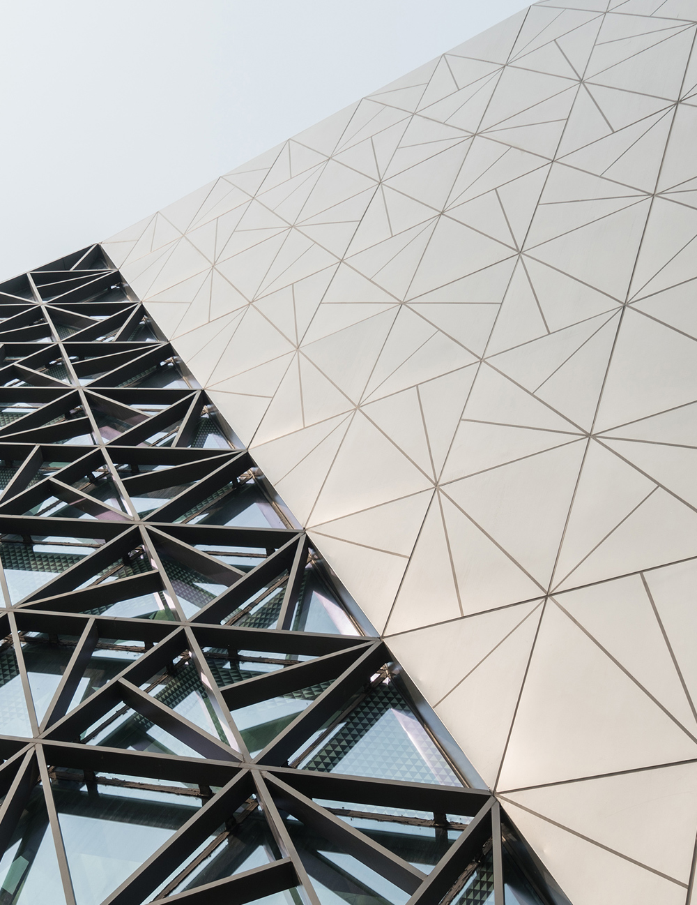 Fabrika
<span> Tanıtım Filmi</span>